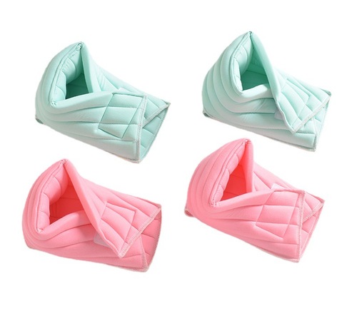 (Pair set) Heel pads to protect the skin of the feet. Cotton interior with adjustable elasticity.