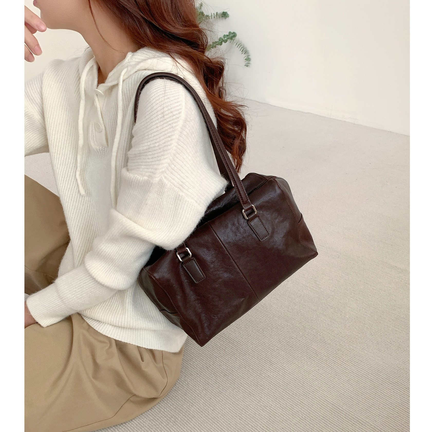 2024 new genuine leather top layer cowhide tote women's large capacity Boston pillow bag, high-end feel_voghion.com
