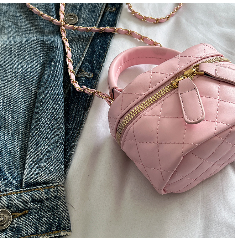 169g Weight Zipper Closure Type Single Shoulder Strap Strap Type Shoulder Bag Bags Type Casual Occasion Pu Leather Material Solid Color Pattern All Seasons Season Women's Gender Streetwear Style Square Shape Women's Pu Leather Solid Color Streetwear Square Zipper Shoulder Bag 34