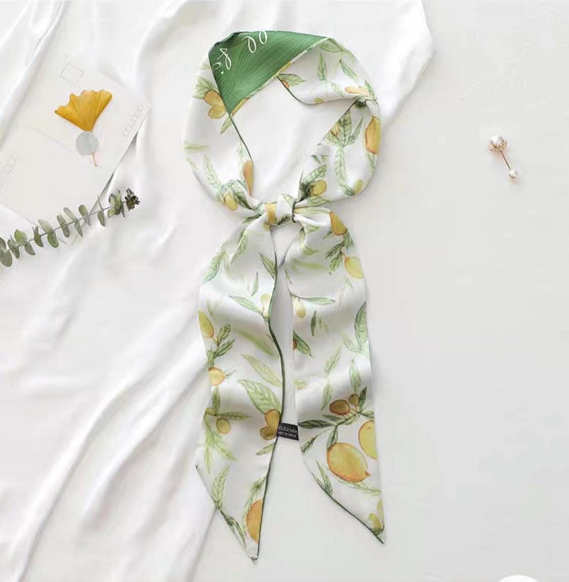 Serie verde-Yang Chaoyue mismo estilo.