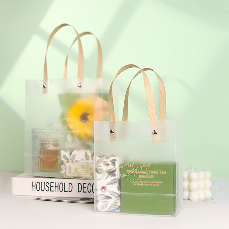 Bolsas de PVC para el Día del Maestro, bolsas de regalo transparentes esmeriladas al por mayor, bolsas de regalo para cosméticos, bolsas de recuerdo de PP