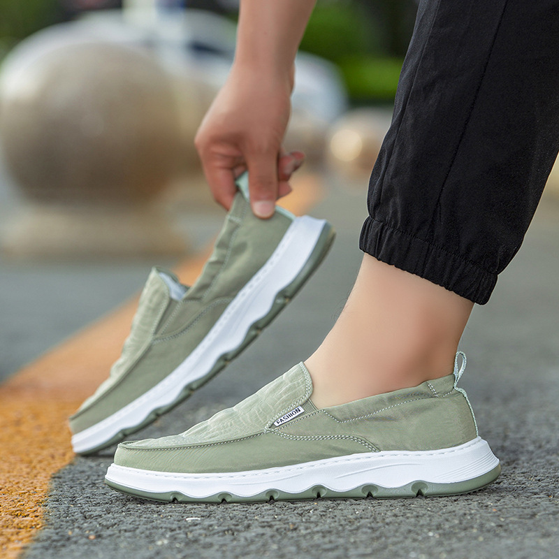 Zapatos de hombre 2026 nuevos zapatos casuales de hombre viejos zapatos de lona de Beijing de moda coreana transpirables de un pie zapatos para hombre