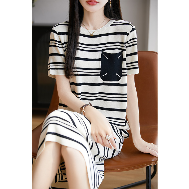 Cool Silk Striped Knit Dress for Women 2025 Summer New Style Fake Pocket Casual French Short-Sleeve T-Shirt Long Dress