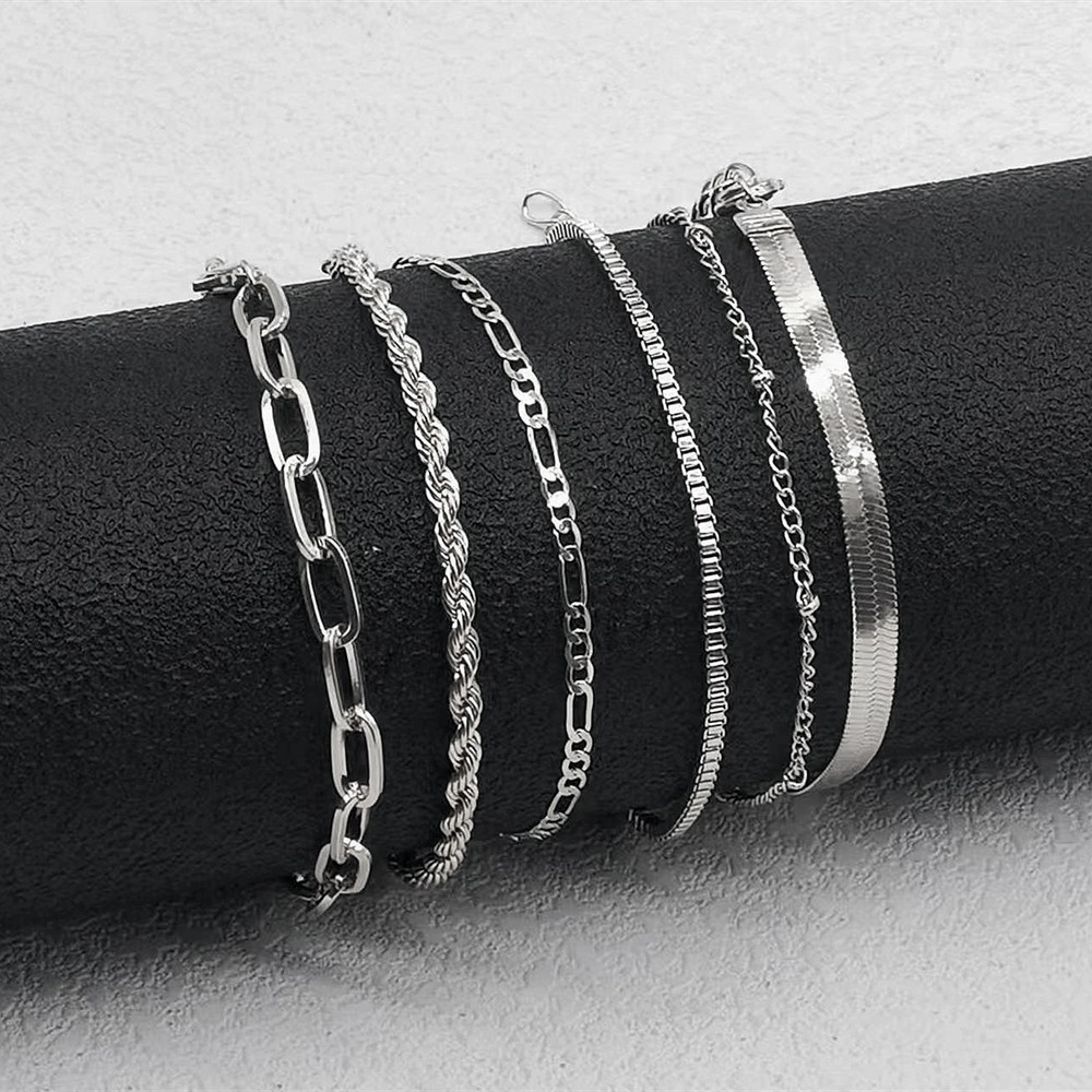 Simple Style Solid Color Metal Plating Women's Bracelets display picture 1