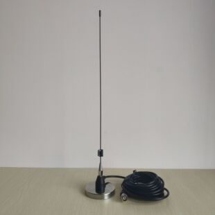 ܇�d�̨�쾀QC400SI�A�y˾��GNSS����450-470MHZ�{У�{���y����