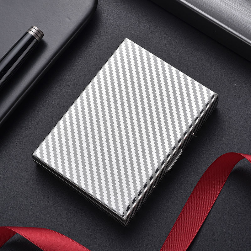 Titular de la tarjeta de acero inoxidable para hombres titular de la tarjeta de metal de cepillo antirrobo titular de la tarjeta de caja de tarjeta pequeña anti-desmagnetizador de las mujeres para el permiso de conducir