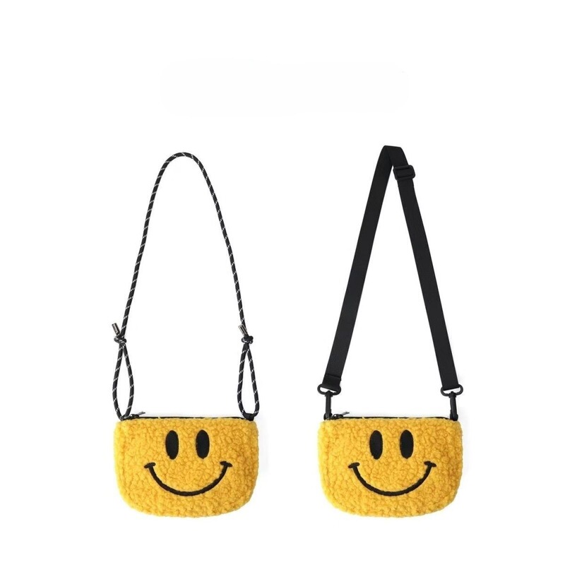 New Style Smiling Face Big-Eyed Lambswool Crossbody Bag, Plush Small Crossbody Bag for Women, Casual Versatile Crossbody Lightweight Phone Bag