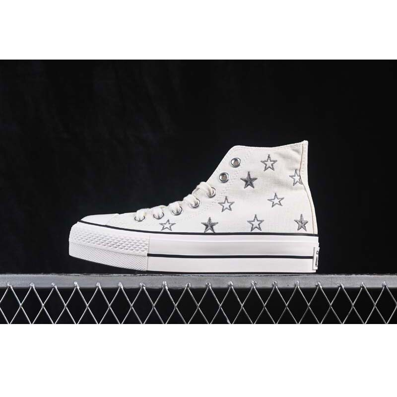 2026 New Thick-Soled Height-Increasing Shoes Star Pattern Black and White High-Top Women's Canvas Shoes