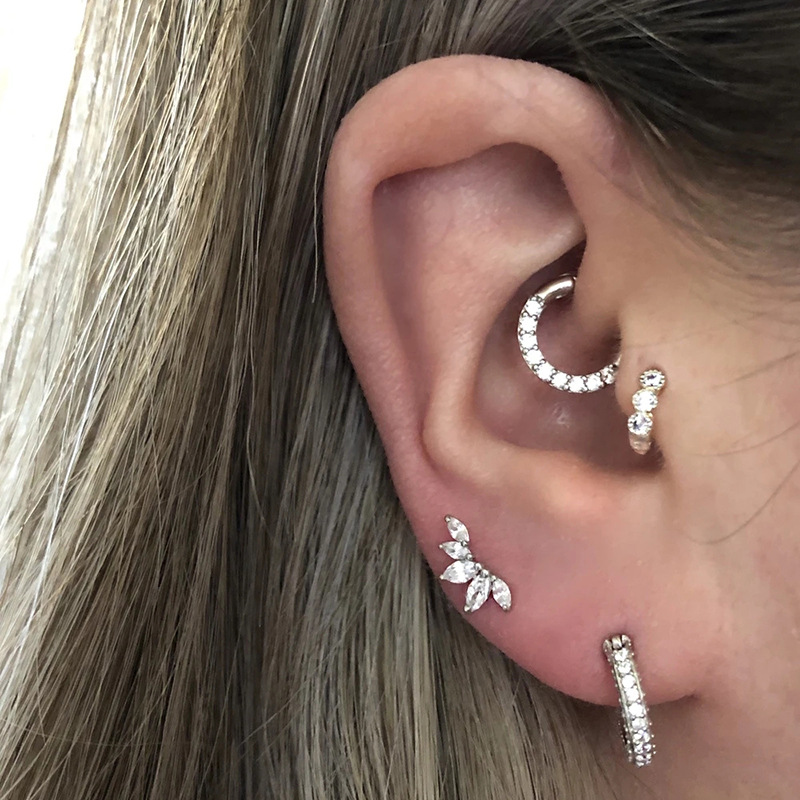 3g Weight Zircon Inlay Material Ear Studs Classification 1 Piece Quantity Daily Occasion 925 Sterling Silver Material Geometric Pattern Women'S Gender Plating Design Fashion Style 1 Piece Ear Cartilage Rings & Studs Fashion Geometric 925 Sterling Silver Plating Zircon 1