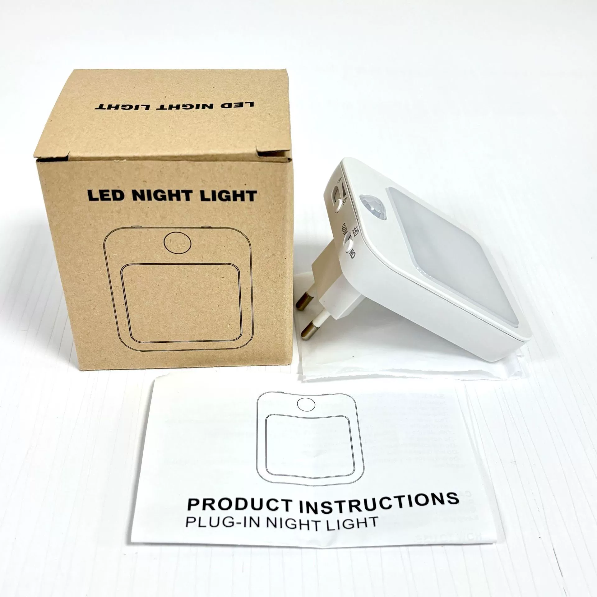 Smart induction LED lantern for bed, physiological battery, night light, human sensor, wholesale