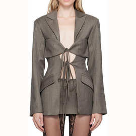 2024春季时尚性感V型领系带镂空收腰不规则拼接设计感西装外套女