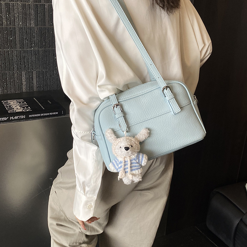 Diseño coreano de nicho litchi 2026 nuevo estilo de viaje diario ocio temperamento de mujer hombro único bolso de tramo inclinado
