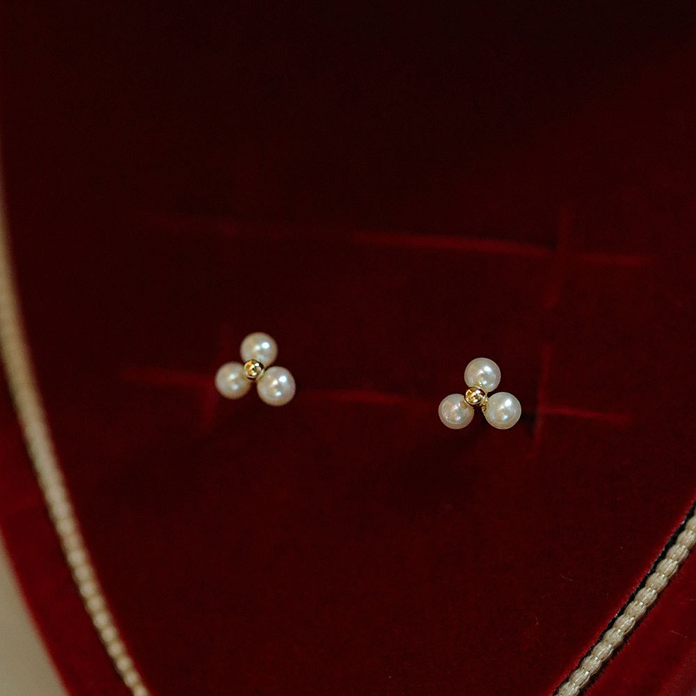 1 Paar Einfacher Stil Blume Sterling Silber Überzug Inlay Künstliche Perlen 14 Karat Vergoldet Ohrstecker display picture 2