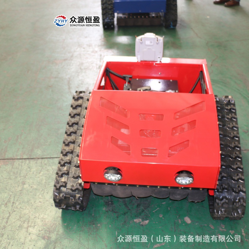 球场草坪管理设备 高尔夫球场割草机 遥控式履带无人草坪修剪车