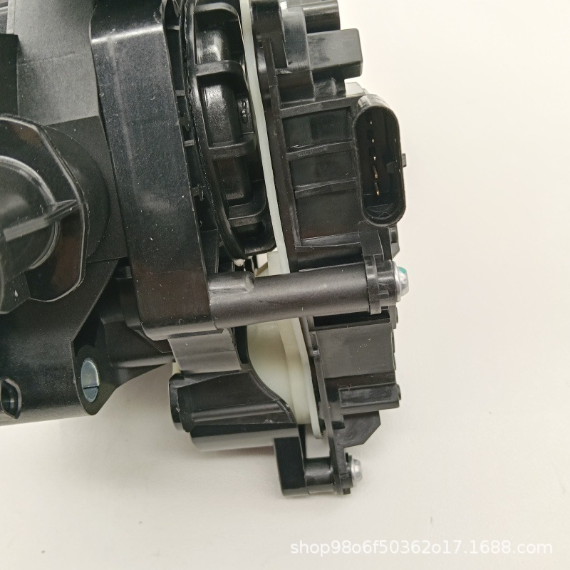 Cross-Border 256002S000 25600-2S000 Thermostat Base Suitable for Hyundai Sonata Kia