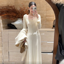 秀熙熙十三行2025冬白标气质蕾丝针织连衣裙显瘦高腰长裙子88459