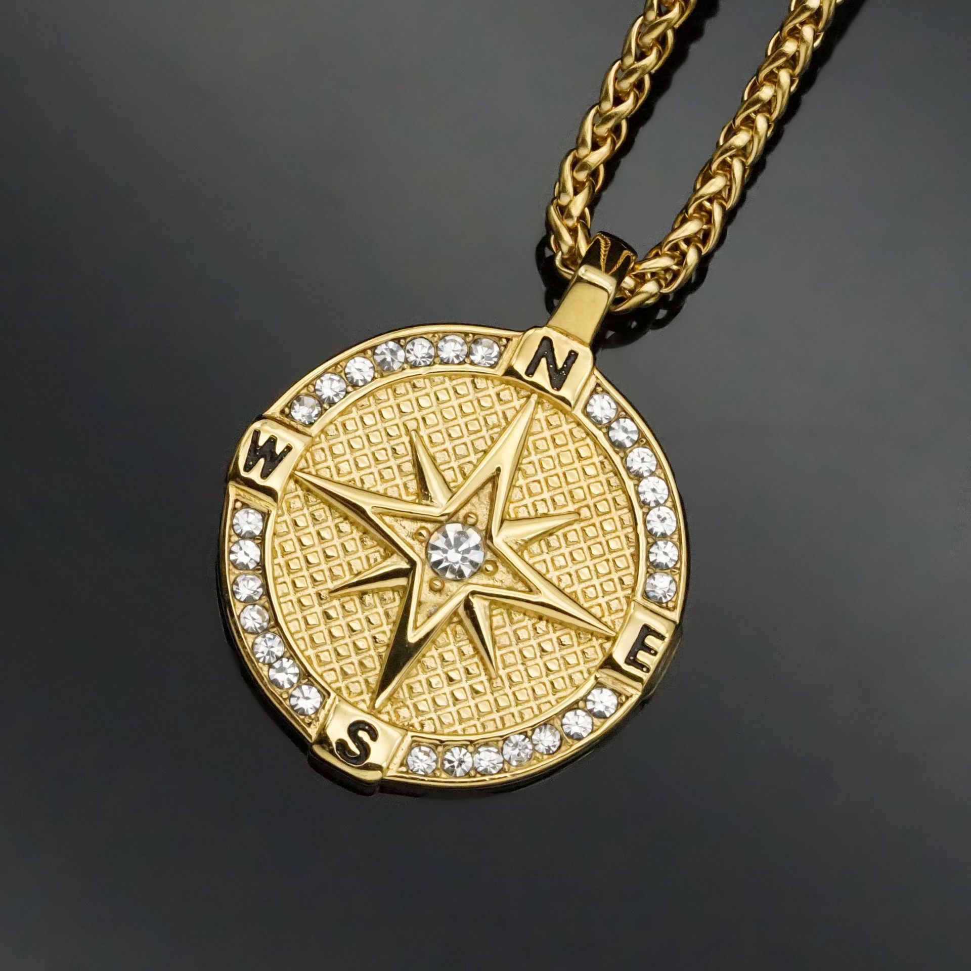 Compass Pattern Hip-Hop 316 Stainless Steel  Compass Men Pendant Necklaces