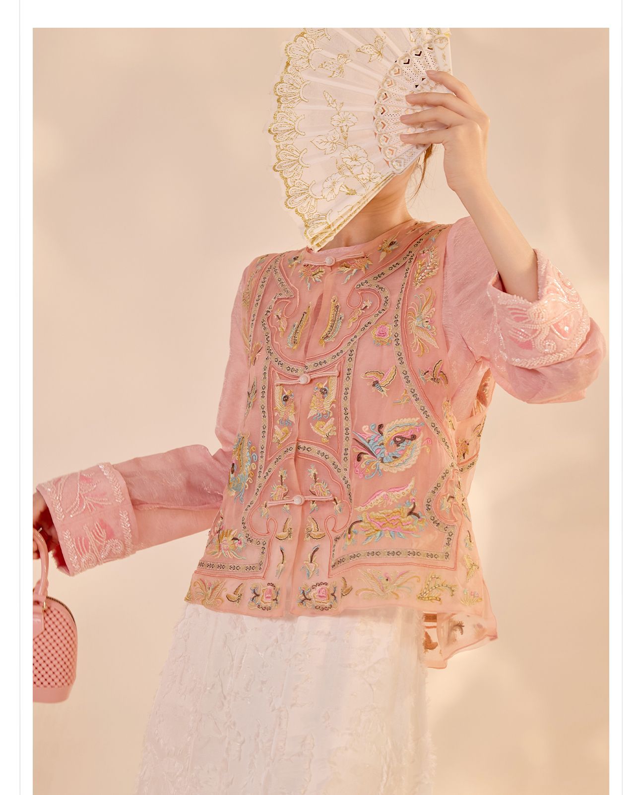 Áo sơ mi nữ dài tay phong cách Trung Hoa mới, đính cườm thêu tay, chất liệu rayon mỏng nhẹ N2071 — Màu hồng, Màu trắng be, Màu vàng nhạt chi tiết 25