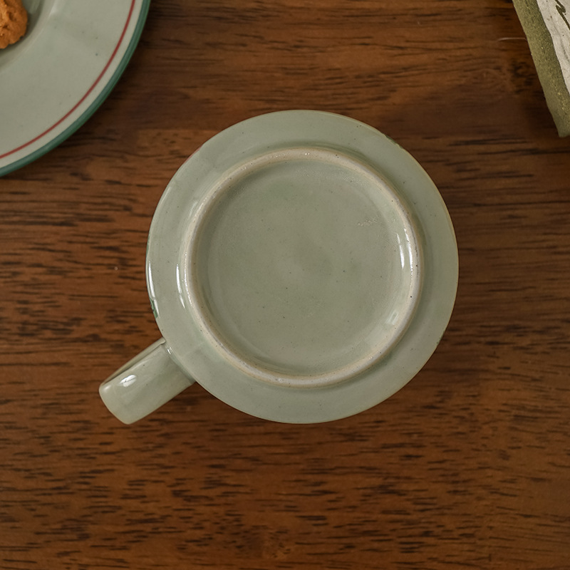 Taza de cerámica vintage para latte art, taza y platillo de cerámica rústica simple para té de la tarde o café con diseño floral.