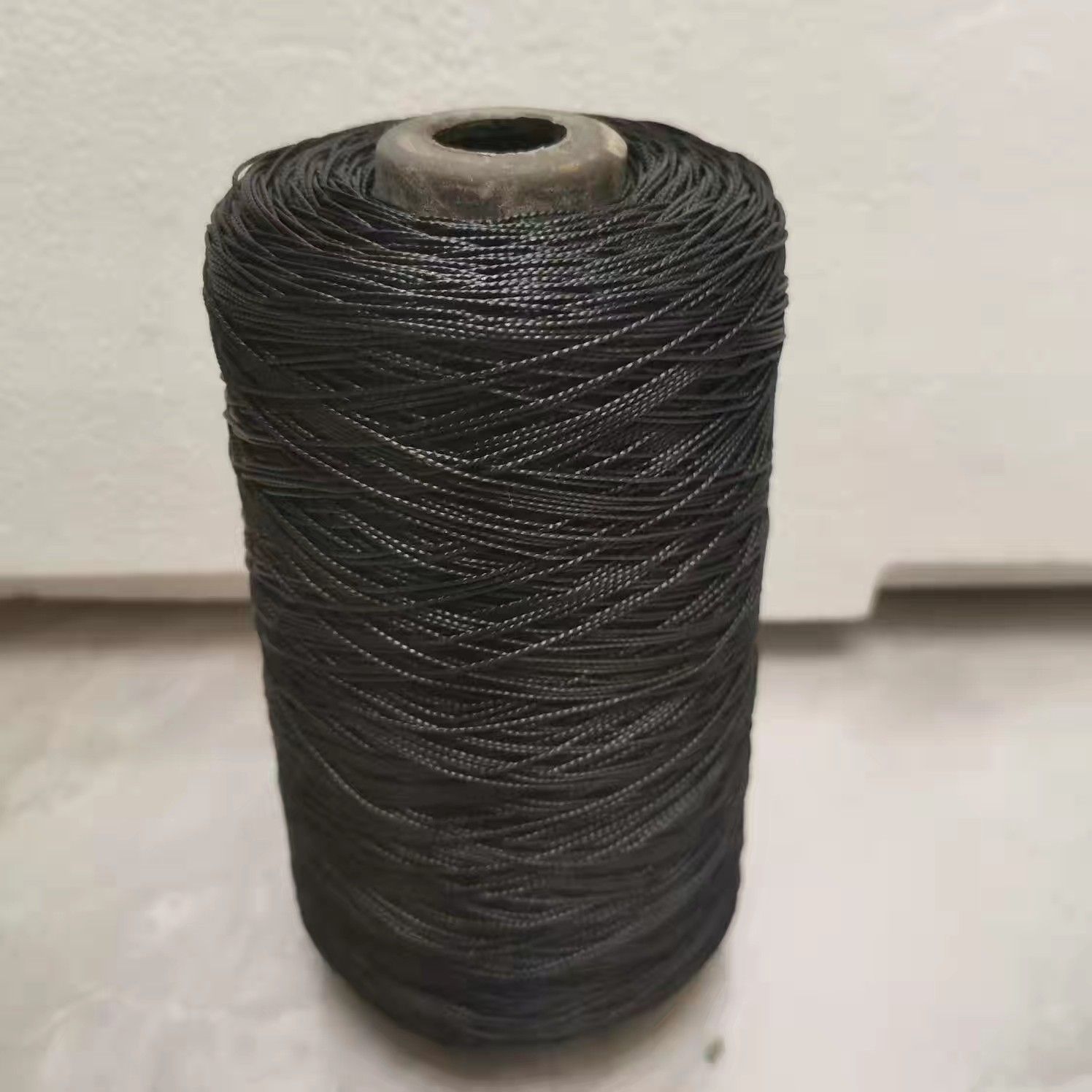 블랙 0.6mm 길이 약 1300 미터 약 1.2kg