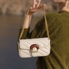 Design chain, small shoulder bag, small bag, 2023 collection, Chanel style, trend of season