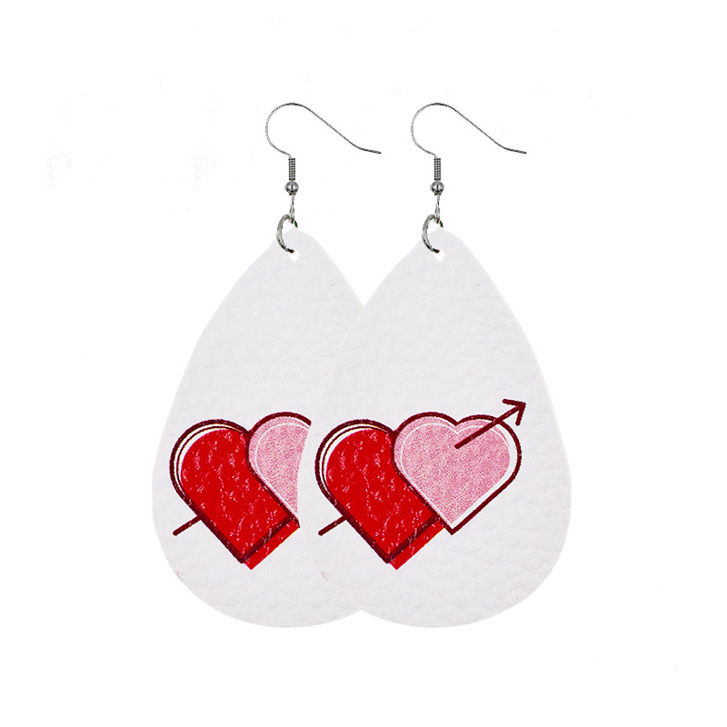 1 Pair Lady Streetwear Letter Heart Shape Pu Leather Drop Earrings display picture 17