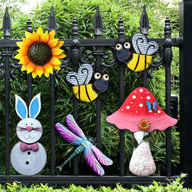 户外花园庭院铁艺铁锹蜜蜂壁挂栅栏装饰创意园艺墙饰农家小院挂件