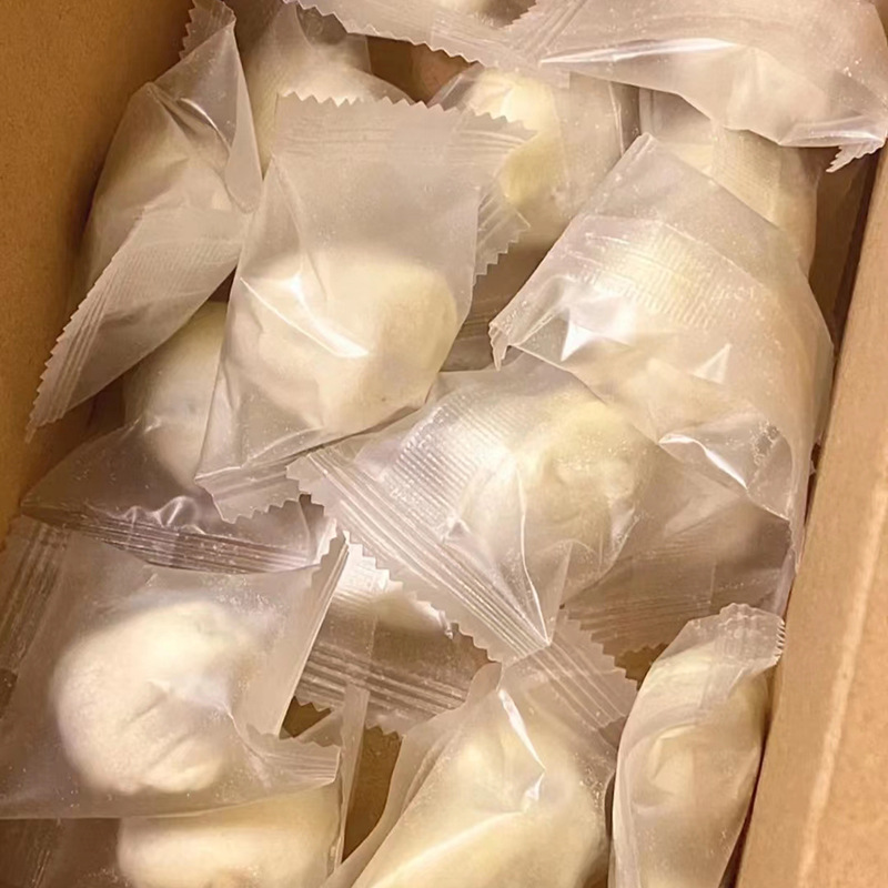 Distributed date plum durian flavored almond cheese dates 250g, red date almond happy sugar dates original cheese dates