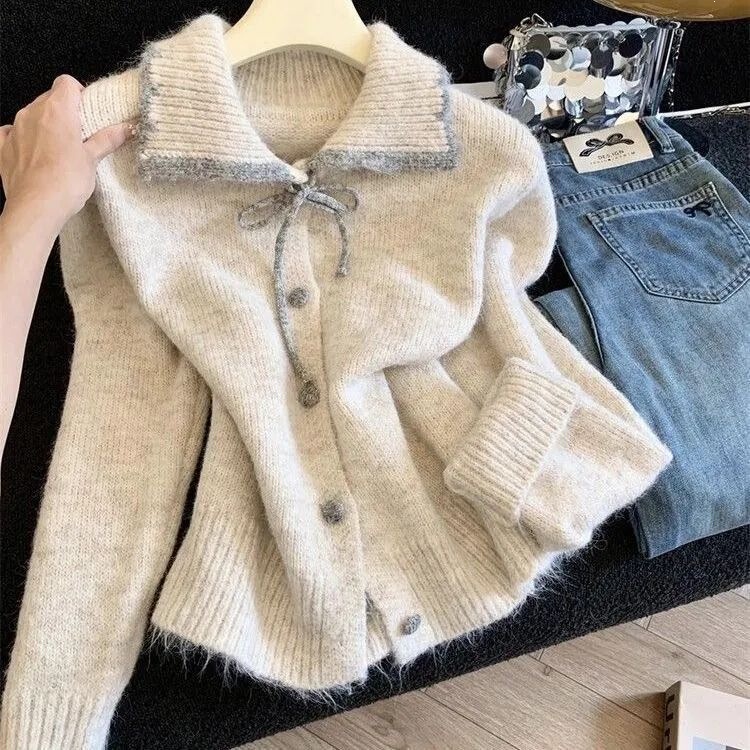 Korean-style single-breasted long-sleeve sweater with a bow, versatile knit top, 2026 autumn/winter new fashion and stylish top