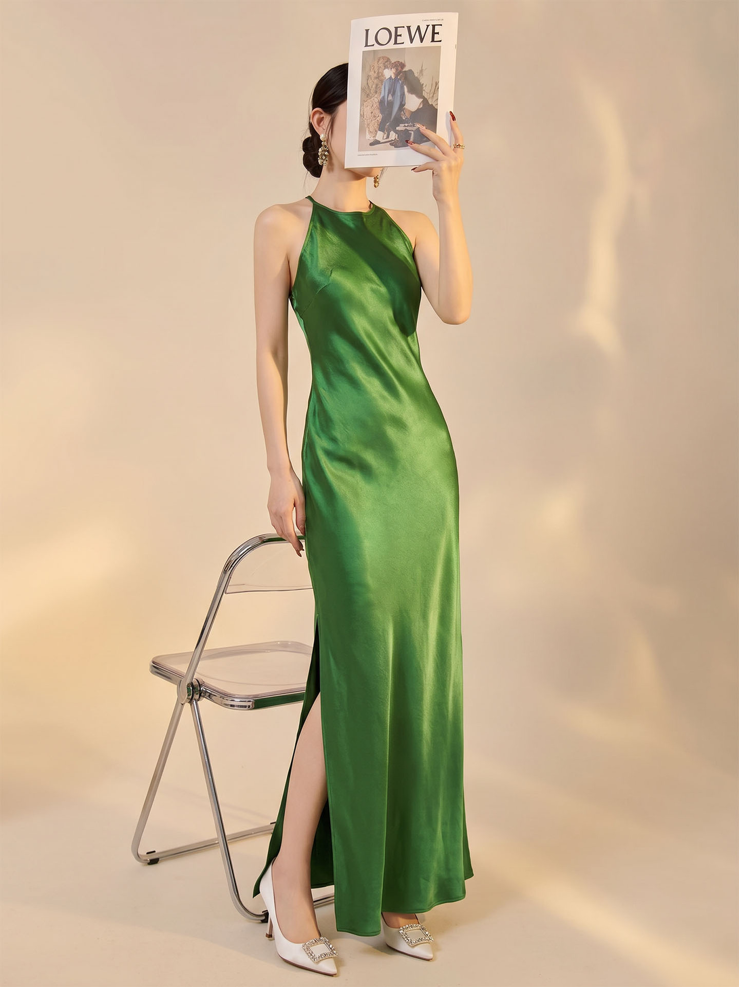 Đầm maxi thắt eo xếp ly cắt chéo — màu xanh đậm