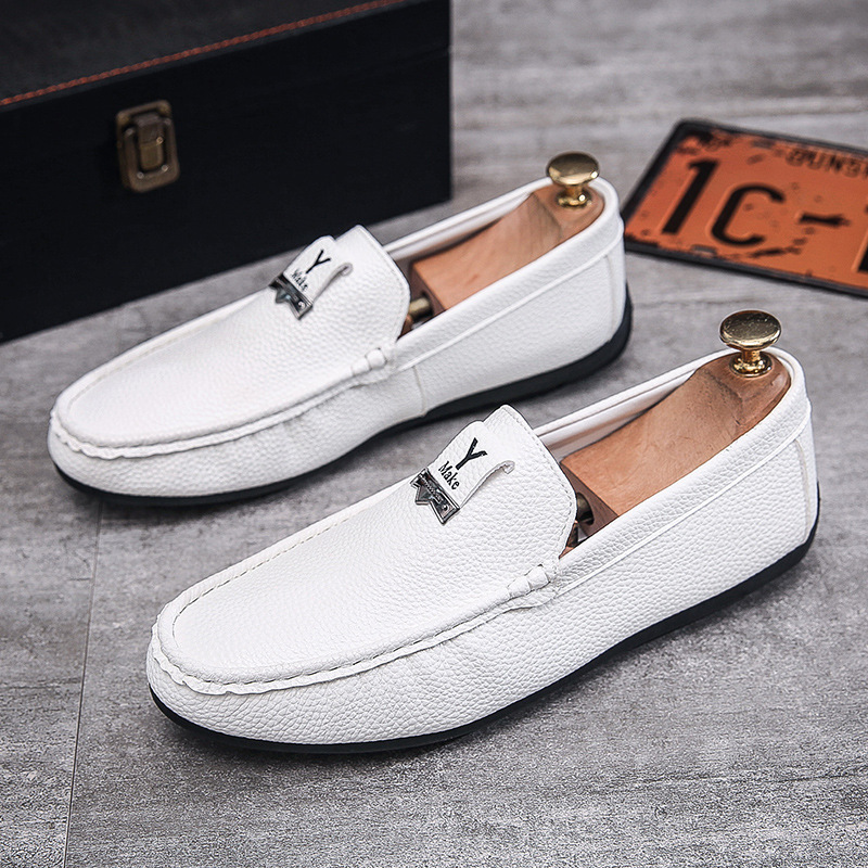 Zapatos Doudou para hombre verano 2025 nuevos zapatos de cuero esmerilado de terciopelo perezoso de un pie zapatos de moda de conducción de negocios para jóvenes