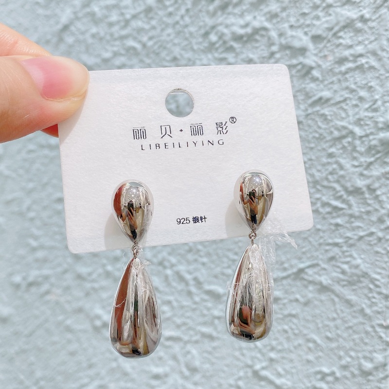 丽银/丽贝丽影复古金属耳环潮流耳饰女简约气质耳坠个性时尚潮款|undefined