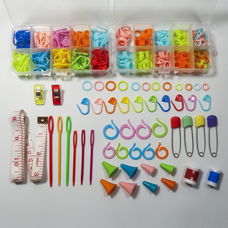 Transfronterizo 10 cuadrículas 120 piezas de plástico en caja pequeños alfileres, marcas, hebillas, suéteres, herramientas de tejido, materiales de bricolaje