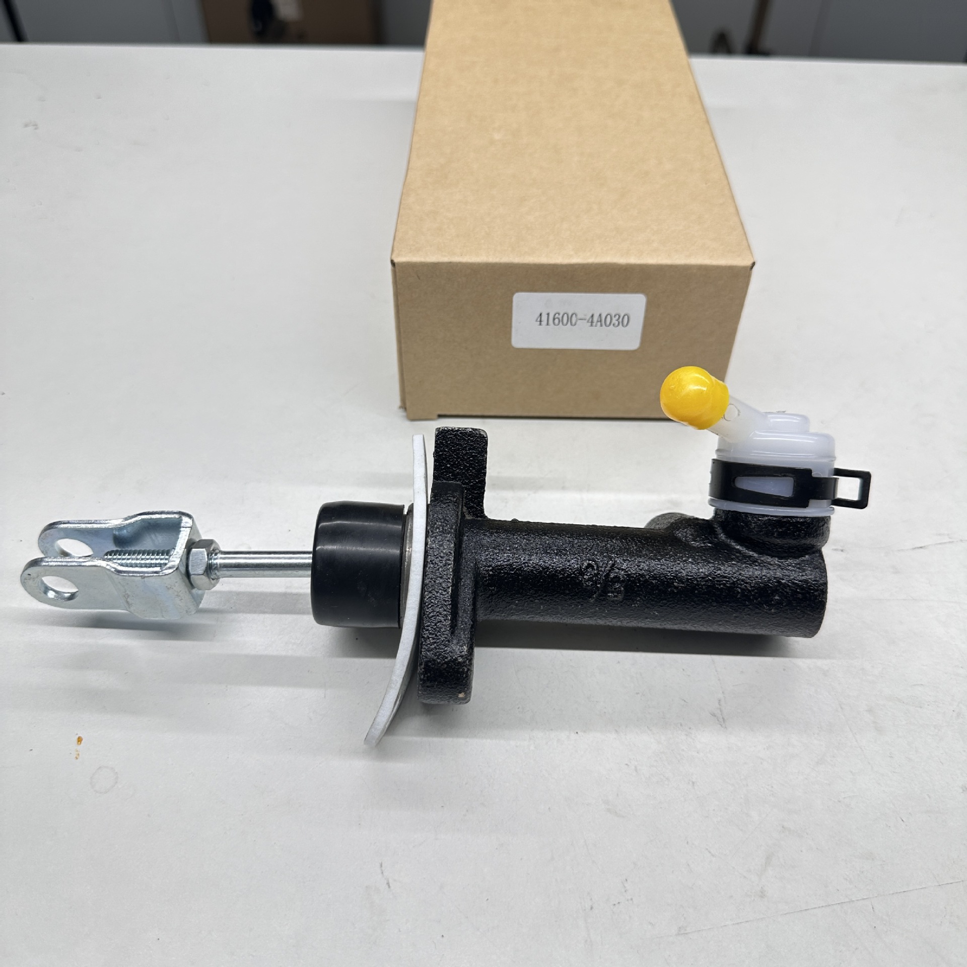 Suitable for Modern Automotive Parts Clutch Master Cylinder 41600-4A030 416004A030