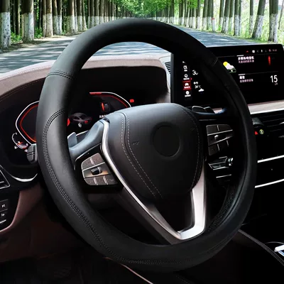 Steering wheel cover — slip-resistant steering wheel handle cover