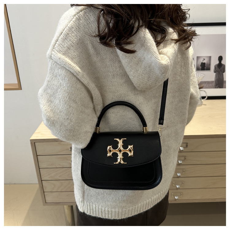Cross-border retro underarm women's bag, this year's new fashionable single-shoulder bag, trendy and textured crossbody bag, casual tofu square bag undefined