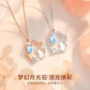 新款月下猫咪项链轻奢女款月光石锁骨链时尚少女心清新可爱送女友