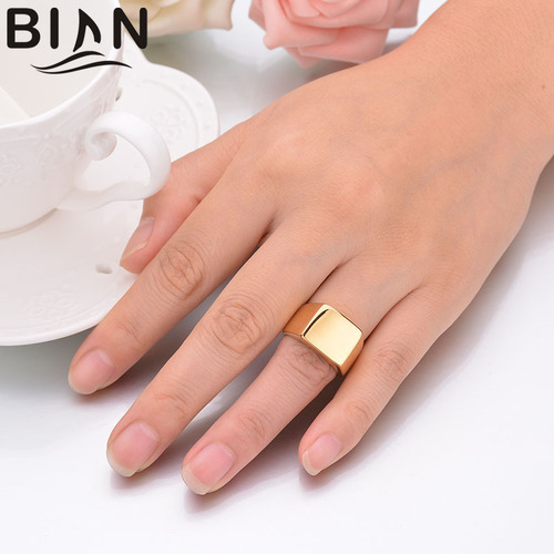 Stainless steel stylish and minimalist men's ring finger band with European and American DIY engraving, polished, versatile, square titanium steel ring