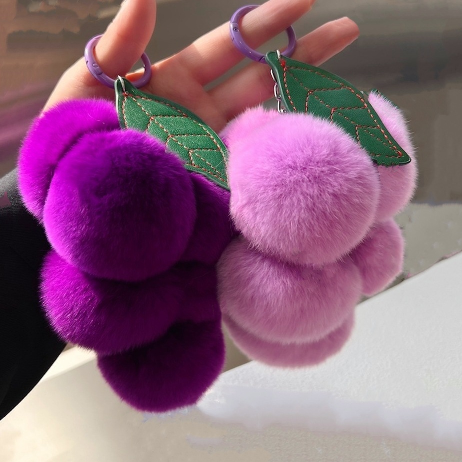 Real Rex conejo piel pequeña uva adornos ins Internet celebridad lindo bola de peluche coche llavero colgante accesorios para las mujeres