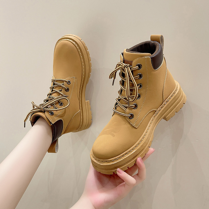 Botas de cuero PU estilo pareja, color amarillo, novedad 2026, otoño e invierno, estilo retro, zapatos de mujer, estilo británico, botines, botas Martin de suela gruesa para mujer