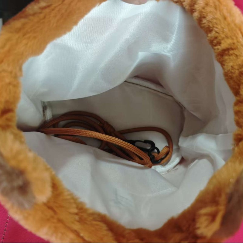 ネットの赤い動物のかわいい毛の袋の漫画の小さい包みは縄のバケツを引き出して小さい清新で甘い肩の斜めなショルダーバッグを包みます。|undefined