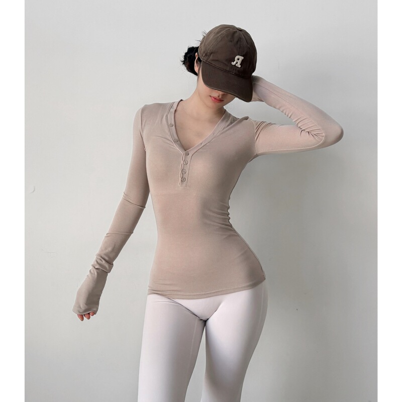 American-Style Spicy Girl V-Neck Buttoned Tight-Fitting Long-Sleeve T-Shirt for Women, Slim-Fit Casual Versatile Base Shirt Top 81921 American-Style Spicy Girl V-Neck Buttoned Tight-Fitting Long-Sleeve T-Shirt for Women, Slim-Fit Casual Versatile Base Shirt Top 81921