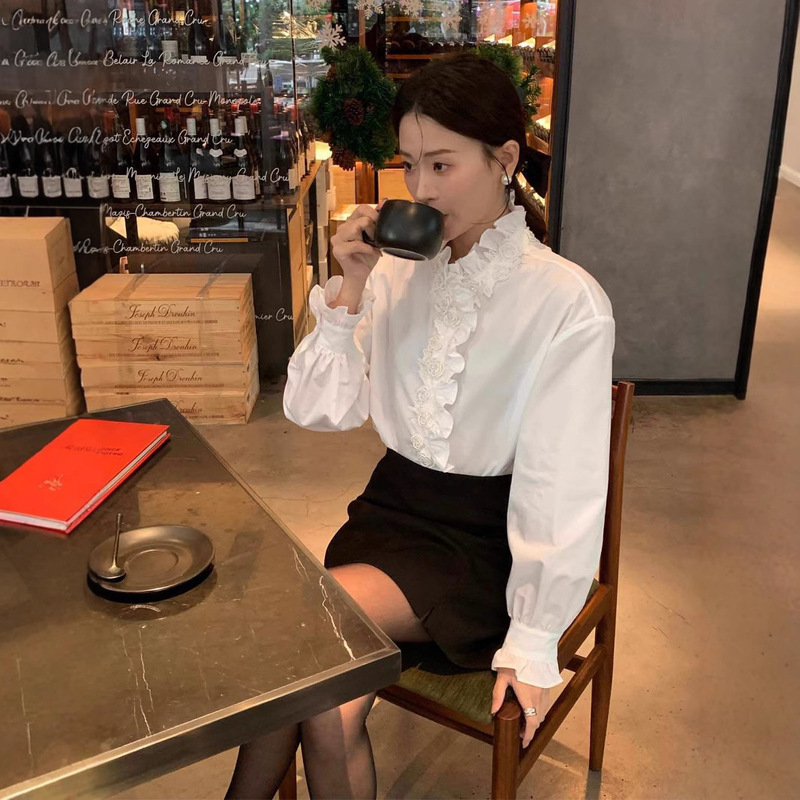 Shenzhen Nanyou Classy Original Single Niche 25 Early Spring Series Heavy Industry Beaded Elegant Lace Splicing White Shirt