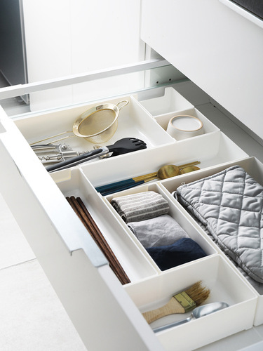 Japanese drawer classification storage box kitchen tableware miscellaneous storage box free combination drawer classification can be superimposed