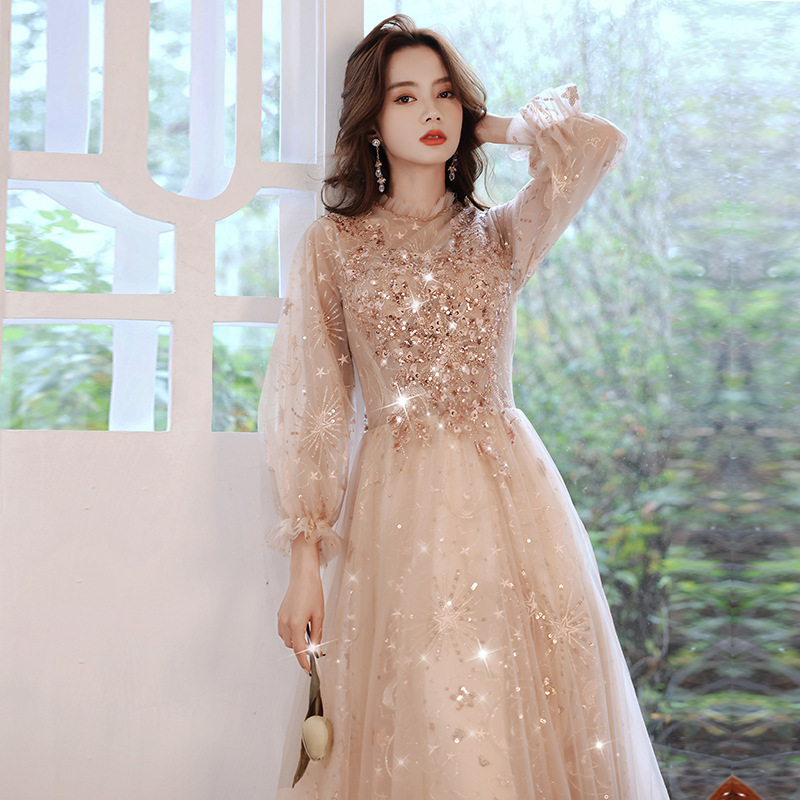 Champagne-Colored Evening Dress for Women 2026 New Spring Banquet Elegant Socialite Host Birthday Dignified and Grand Dress