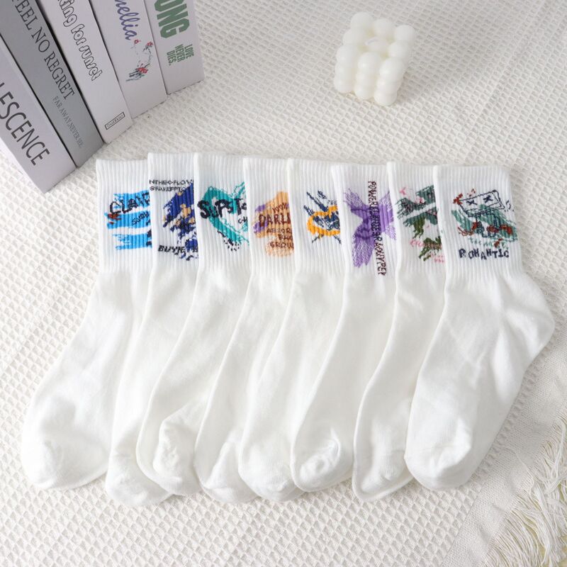Xinma Factory Wholesale Fashion Graffiti Youth Casual Sports Socks White Simple Rebellious College Trend Socks Xinma Factory Wholesale Fashion Graffiti Youth Casual Sports Socks White Simple Rebellious College Trend Socks