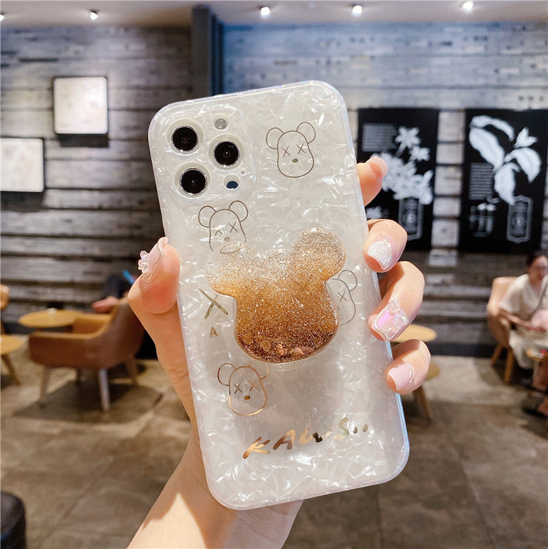 複数の暴力クマの頭