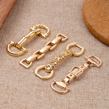 ���s��ɫ�����B�ӿ۷���b�朗l��Ь��Ůʿ���|���b�o�ϬF؛