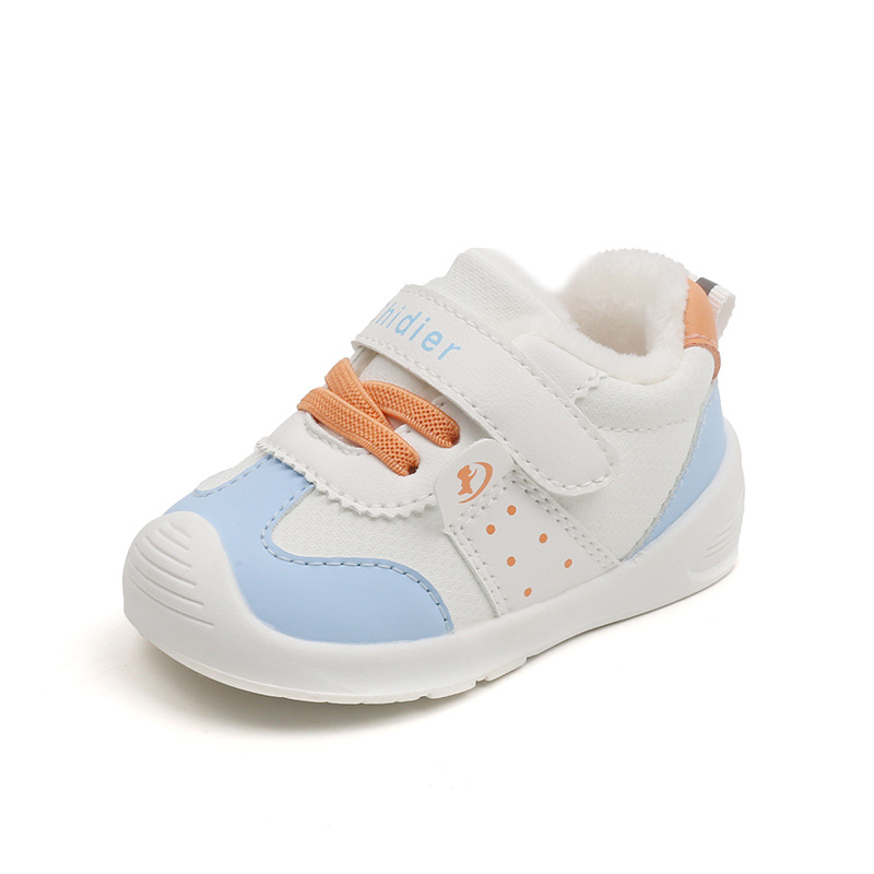 Zapatillas de invierno para niños nuevos zapatos ligeros para niños y niñas zapatos para correr para niños zapatos de terciopelo fino cálido dos zapatos de algodón