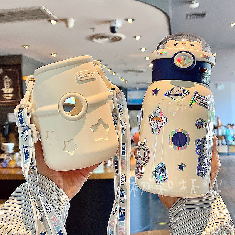 ランダムレーザーシールを含む余白